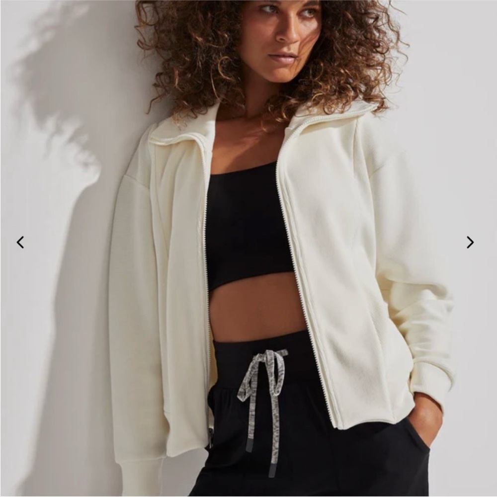 Varley Modello Zip-Up Jacket in Egret, Medium